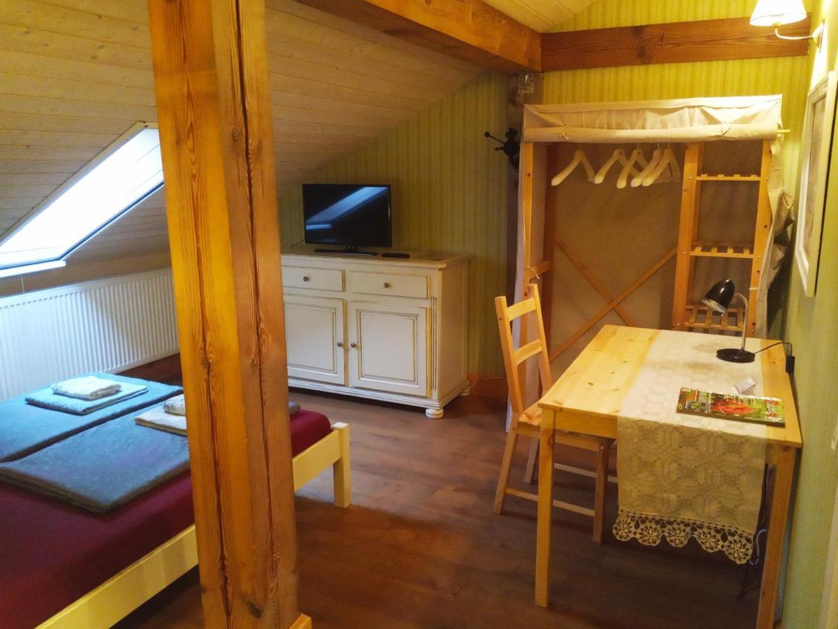 Senosios Geguzines Ukis Guest House Exterior photo